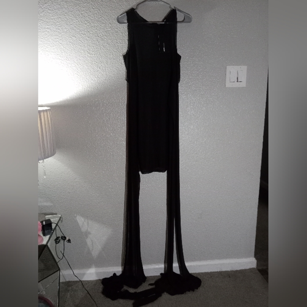 Fashion Nova Beautiful Black Ladies Mini Dress